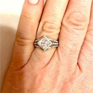 Diamond Halo Crystal Gemstone 925 Silver Ring Size 8